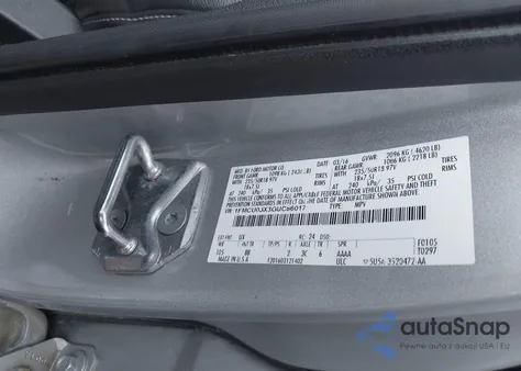 2016 Ford Escape Titanium из США, поврежденный, VIN 1FMCU0JX3GUC86017